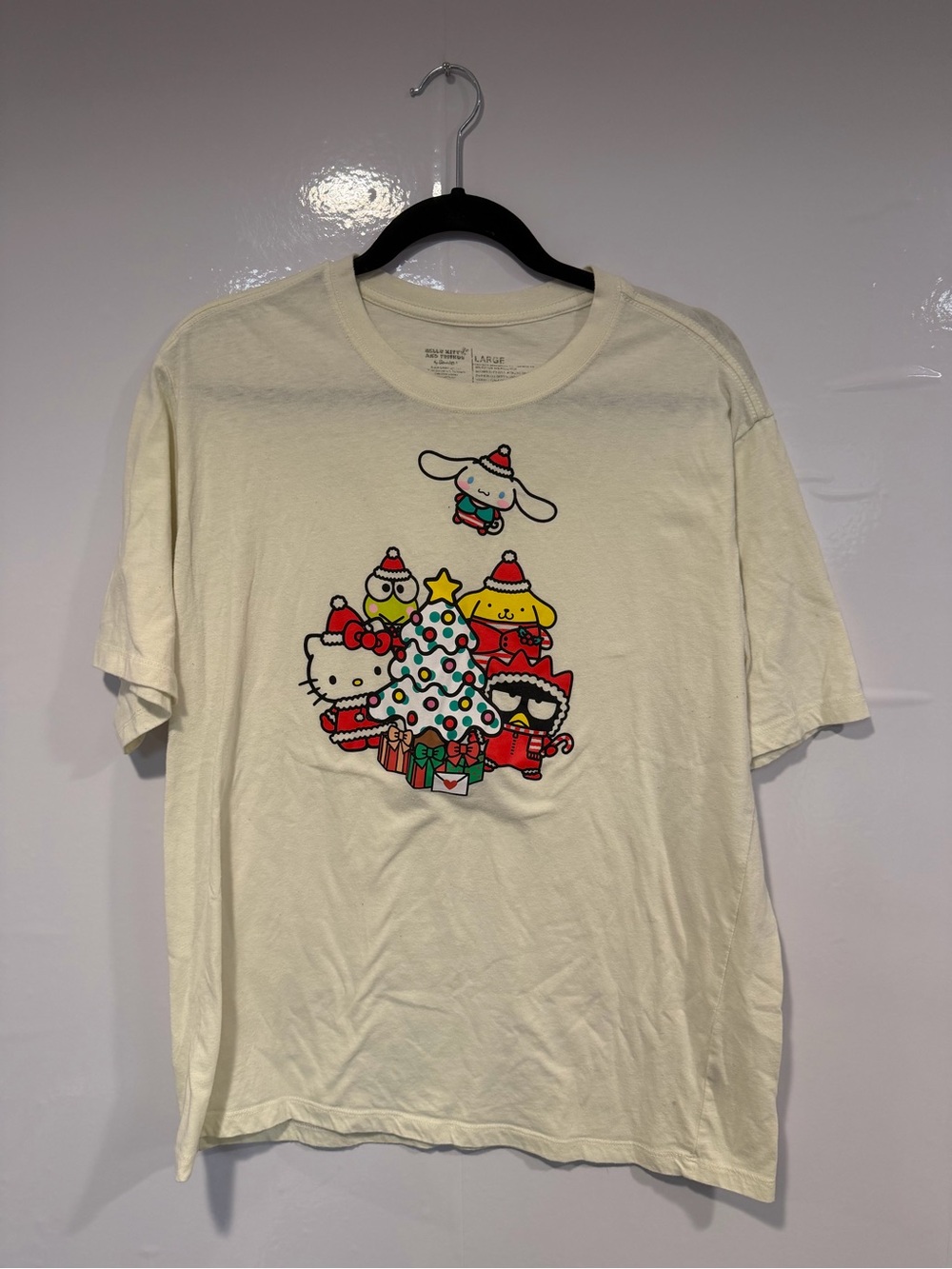 Sanrio‎ Hello Kitty Characters Holiday Graphic Tee - Cream